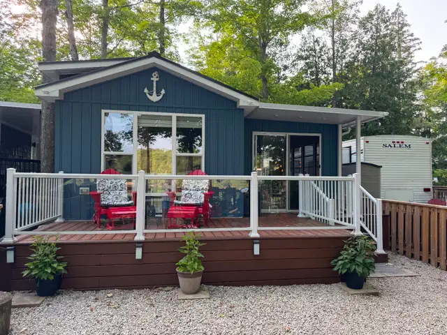 Waterfront vacation getaway