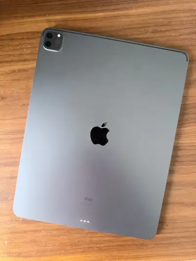 iPad Pro 12.9-inch 2022 256GB 5th Gen, View more
