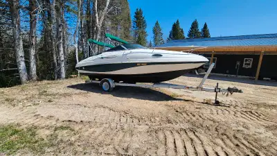 Rinker 212 runs excellent Bimini Full enclosure Travel cover 4.3 Mercruiser Possibly trade for SUV o...