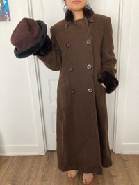 Manteau brun Irving Samuel avec chapeau, taille 4