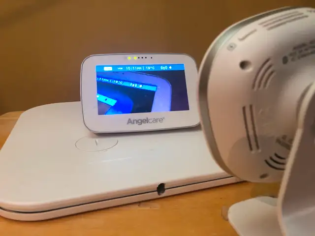 ANGEL CARE BABY MONITOR in Gates, Monitors & Safety in Moncton - Image 3