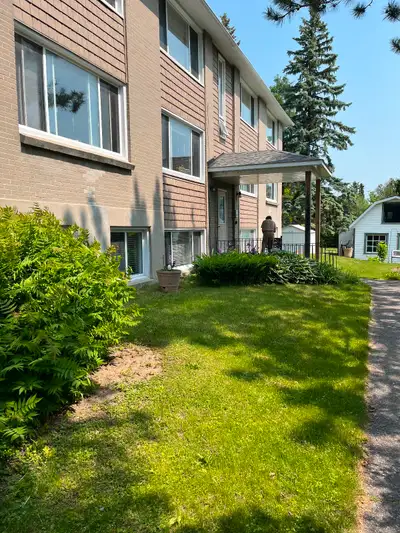 Arnprior 2 BR apartment for rent