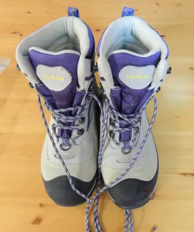 L.L. BEAN WOMENS OUTDOOR WINTER BOOTS SIZE 7 MEDIUM NEW, View more