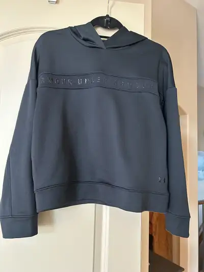 Under Armour Oversized Hoodie - size Small, View more