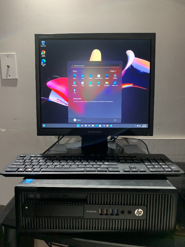 HP Desktop core i5;8GB;500GB HDD; Windows 11 and office; WiFi