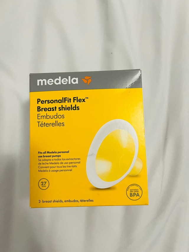 Medela swing maxi breast pump in Feeding & High Chairs in Delta/Surrey/Langley - Image 3
