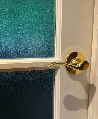 WEISER INTERIOR PADDLE DOOR HANDLES, DRAWER PULLS & MORE..., View more