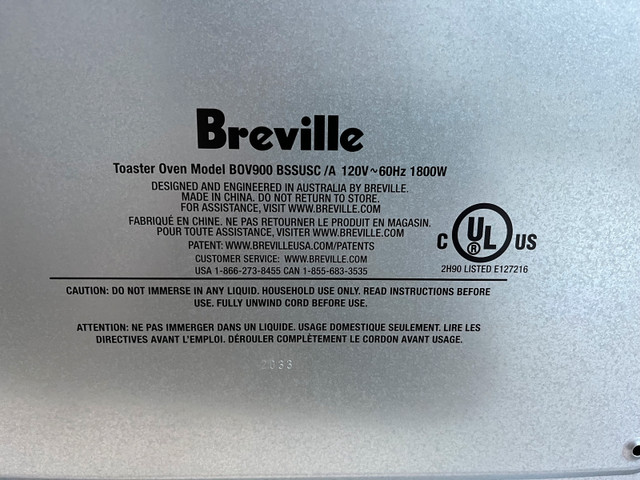 Breville Toaster Oven in Toasters & Toaster Ovens in Edmonton - Image 3