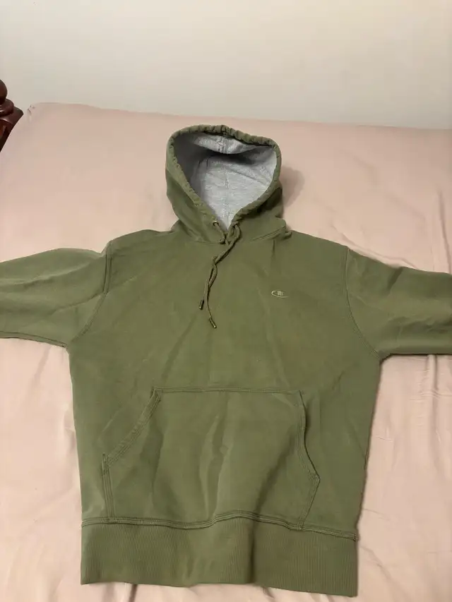 Sweater Sale in Men's in Oakville / Halton Region - Image 3