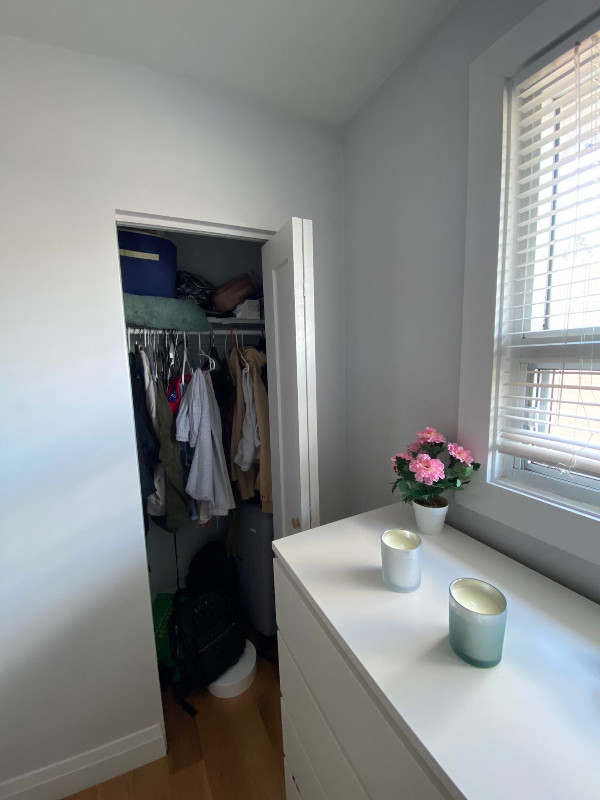 Private room for rent in Room Rentals & Roommates in City of Toronto - Image 4