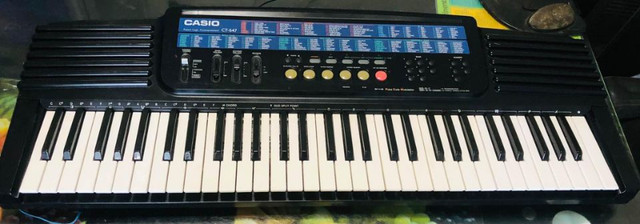 CASIO EXPERT LOGIC ACCOMPONIMENT MODEL CT-647 KEYS 61 in Pianos & Keyboards in Hamilton - Image 2