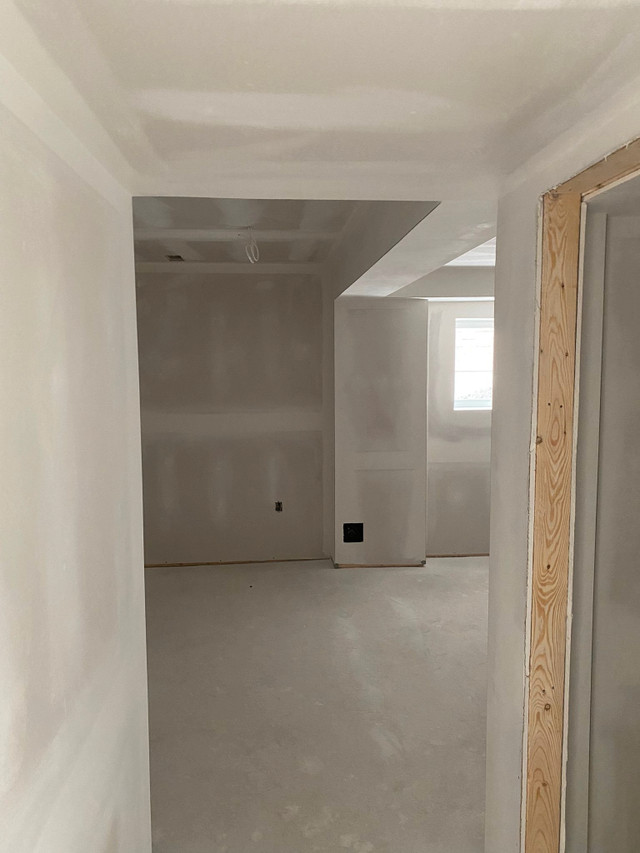 DRYWALL • TAPING • PLASTER • PAINT in Renovations, General Contracting & Handyman in Hamilton - Image 4