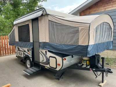 2016 Forest River Viking Epic 2108ST Fantastic tent trailer in excellent condition. We bought this l...