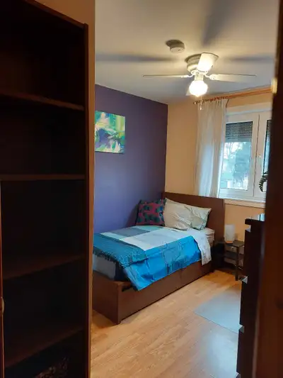 2nd floor, private, fully furnished bedroom