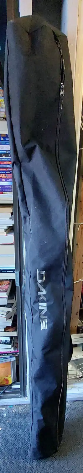 ski alpins Volkl RTM 76 ELITE   baton leki gravity  sac dakine in Other in Laval / North Shore - Image 6