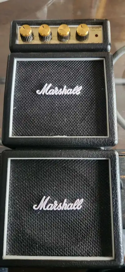 Marshall MS-4 Micro Stack Battery-Powered Guitar Amp, View more