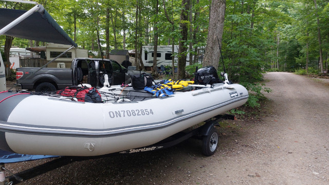 15-1/2' Inflatable Boat, motor and Trailer. in Powerboats & Motorboats in Barrie - Image 3