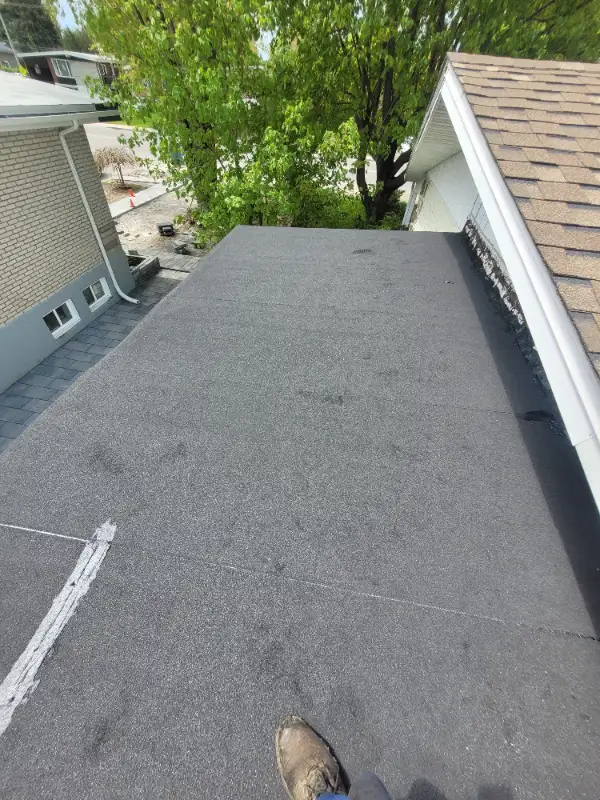 EMERGENCY FREE ROOF INSPECTION ROOFING REPAIR LEAK62863725911939123