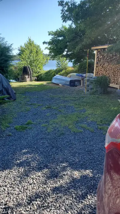 14 foot aluminum boat, very sturdy, strong transom, includes 2 seats, has a small leak but was used...