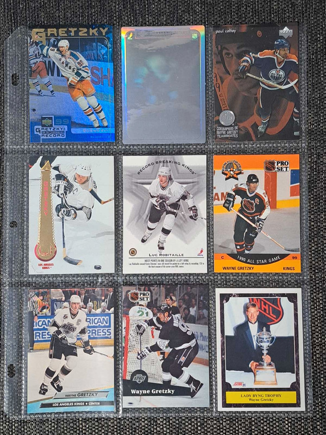 Wayne Gretzky hockey cards  in Arts & Collectibles in Oshawa / Durham Region - Image 4