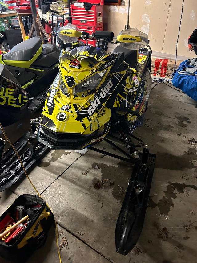 2018 600rs in Snowmobiles in Kingston - Image 2