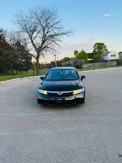 2009 Honda Civic – Safety Certified Super Clean Body Condition 10/10 ✅ Brand New Brakes ✅ Brand New...