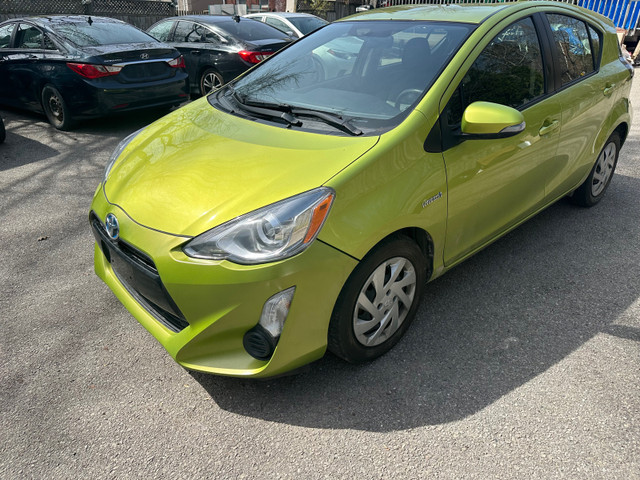 2015 Toyota Prius C Hybrid FWD| Clean Carfax| Accident Free in Cars & Trucks in City of Toronto - Image 2
