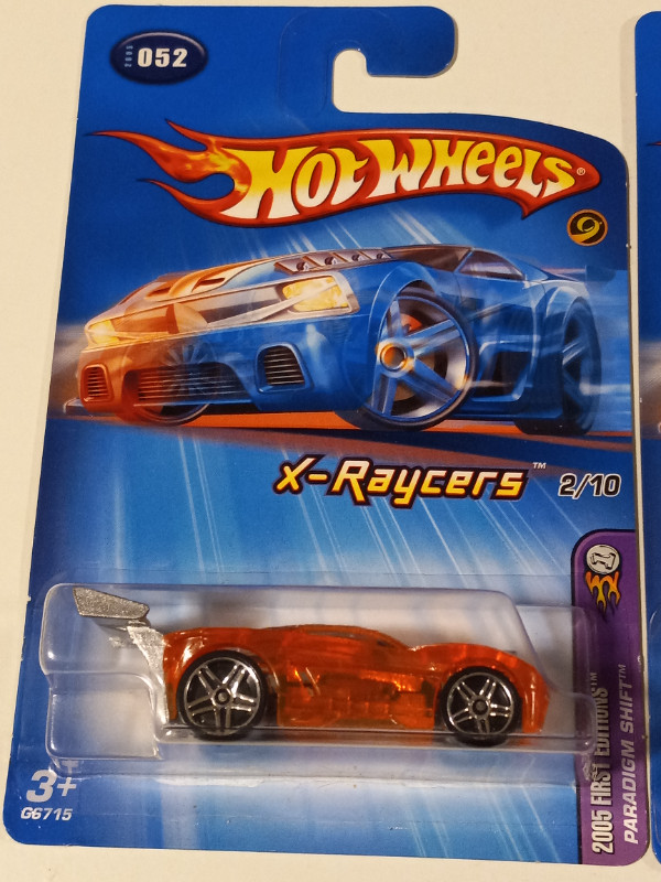 Hot Wheels HTF Paradigm Shift Clear Red and Orange lot 2 in Toys & Games in Trenton - Image 3