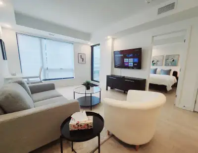 Open House: Sunday June 28, 2026. 2-4 PM PRIME DOWNTOWN LOCATION. Situated in one of downtown Ottawa...