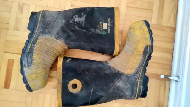 Bottes de travail sécuritaires  pour homme in Men's Shoes in City of Montréal - Image 3