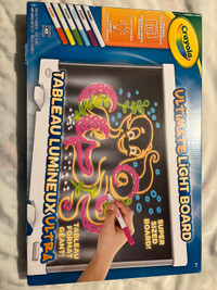 Crayola ultimate light board - Christmas or birthday gift! Toy