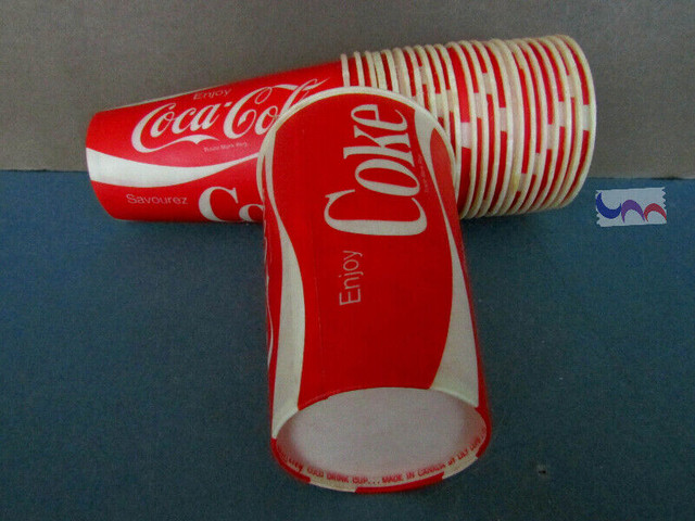 22 Vintage Enjoy Coke Coca Cola Wax Cups Lily Canada 1970’s in Arts & Collectibles in Kitchener / Waterloo - Image 3