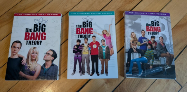 The Big Bang Theory - The Complete 1st 2nd 3rd Season's DVDS in CDs, DVDs & Blu-ray in City of Montréal - Image 2