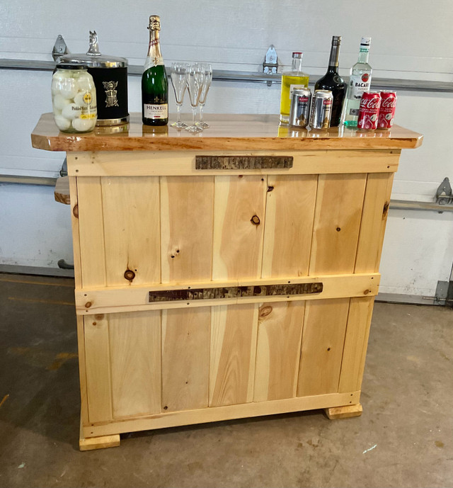 Kitchen Island or Wet Bar in Other in New Glasgow - Image 4