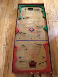 Vintage Munro Table Top Hockey Game $150
