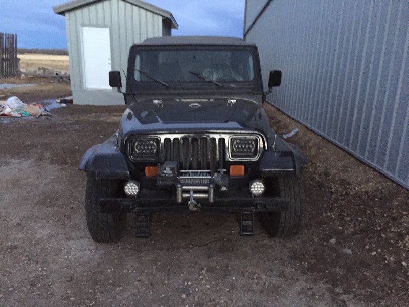 1995 Jeep Wrangler Classic Cars Red Deer Kijiji