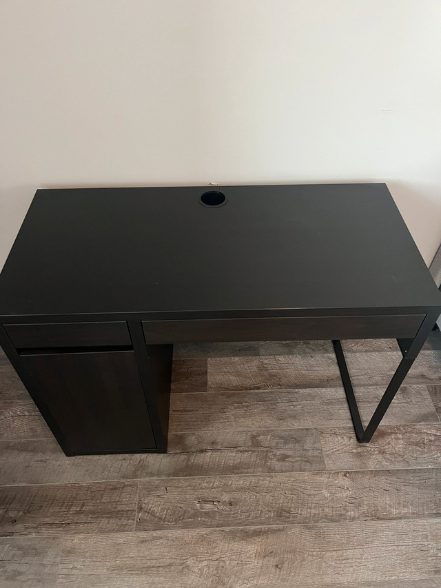 IKEA MICKE Desk and FLINTAN office chair Desks Winnipeg Kijiji