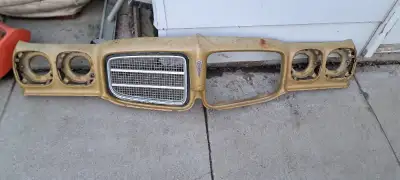 Came off 1972 luxury lemans,no dents only some surface rust,one nice grill.been in storage long time...