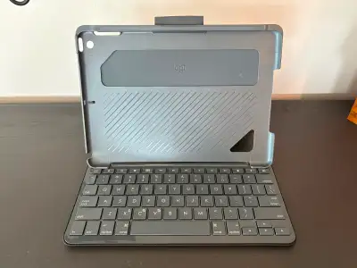 iPad keyboard, View more