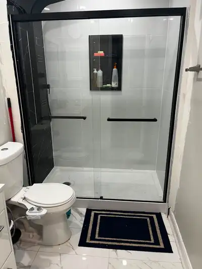 Room available for rent available immediately . ✅ Single occupancy ✅ Shared Kitchen and bathroom. ✅...