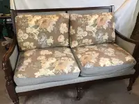 Settee for sale 
