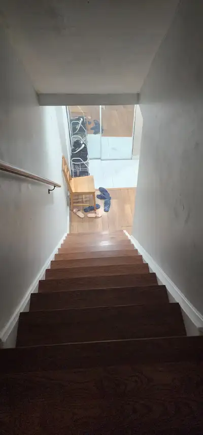 Accomodation available for two females in a Basement in Brampton