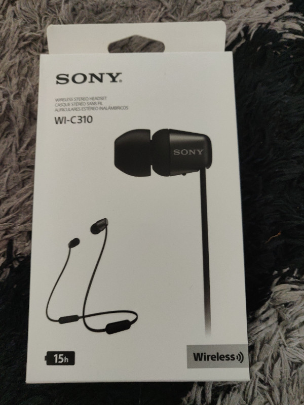 Sony WI-C310 Wired Earbuds in Headphones in Mississauga / Peel Region