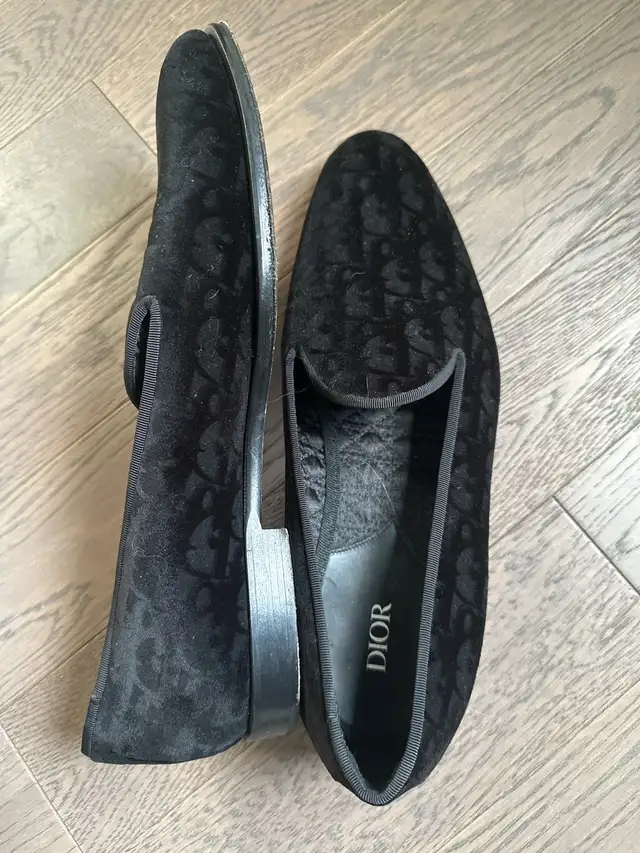 men’s authentic Dior dress. in Men's in Mississauga / Peel Region - Image 10