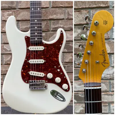 2007 Fender JAPAN Strat, SSS, Olympic White, HSC, View more