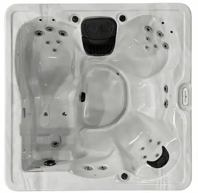 Signature NS+5 hot tub from Mermaid Pools (3yo), View more