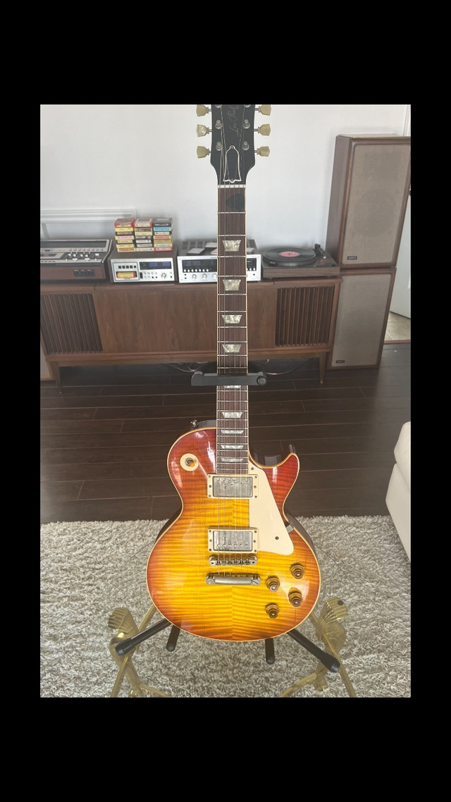 1999 GIBSON LES PAUL R9 40TH ANNIVERSARY *****SALE IS PENDING*** in Guitars in Guelph - Image 3
