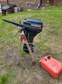 1993 15 HP Evinrude 2 Stroke with gas tank
