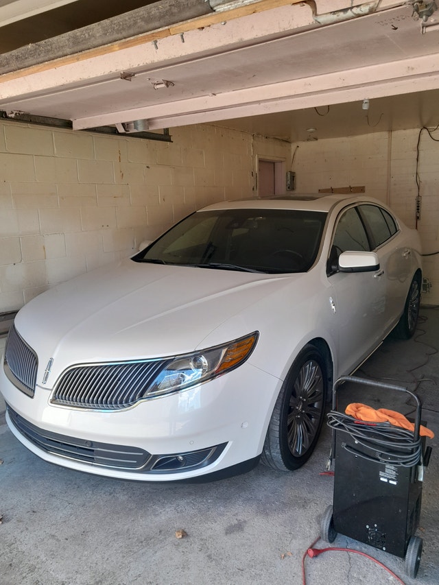 2013 Lincoln MKS 14 700KM — photo 2