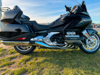 Immaculate 2019 Low Mileage Goldwing Tour